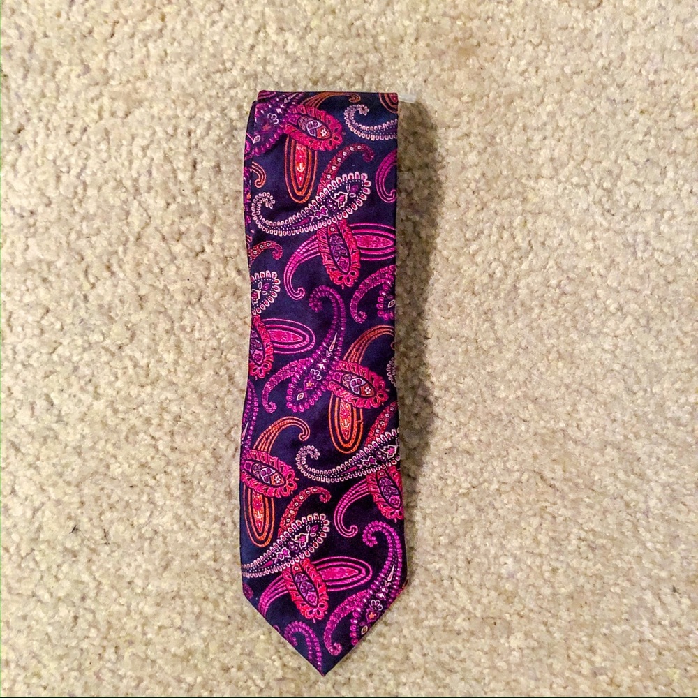 Krimson by Kwame tie